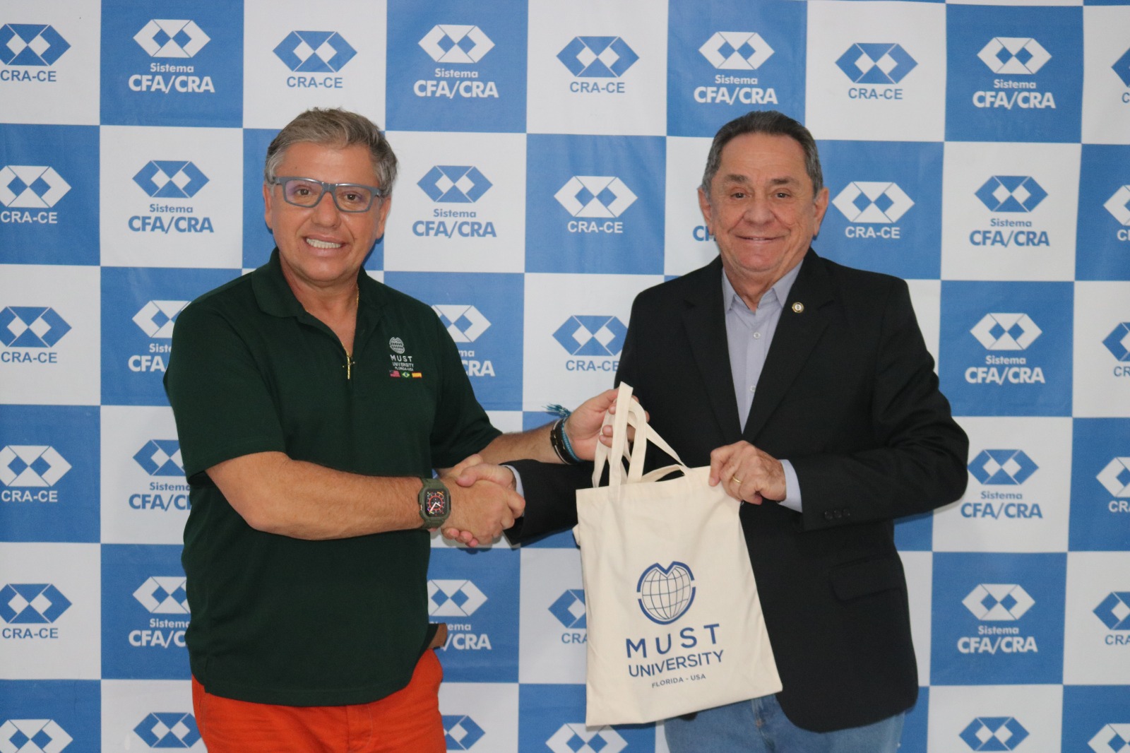 Parceria nacional: MUST University oferece opções de mestrado